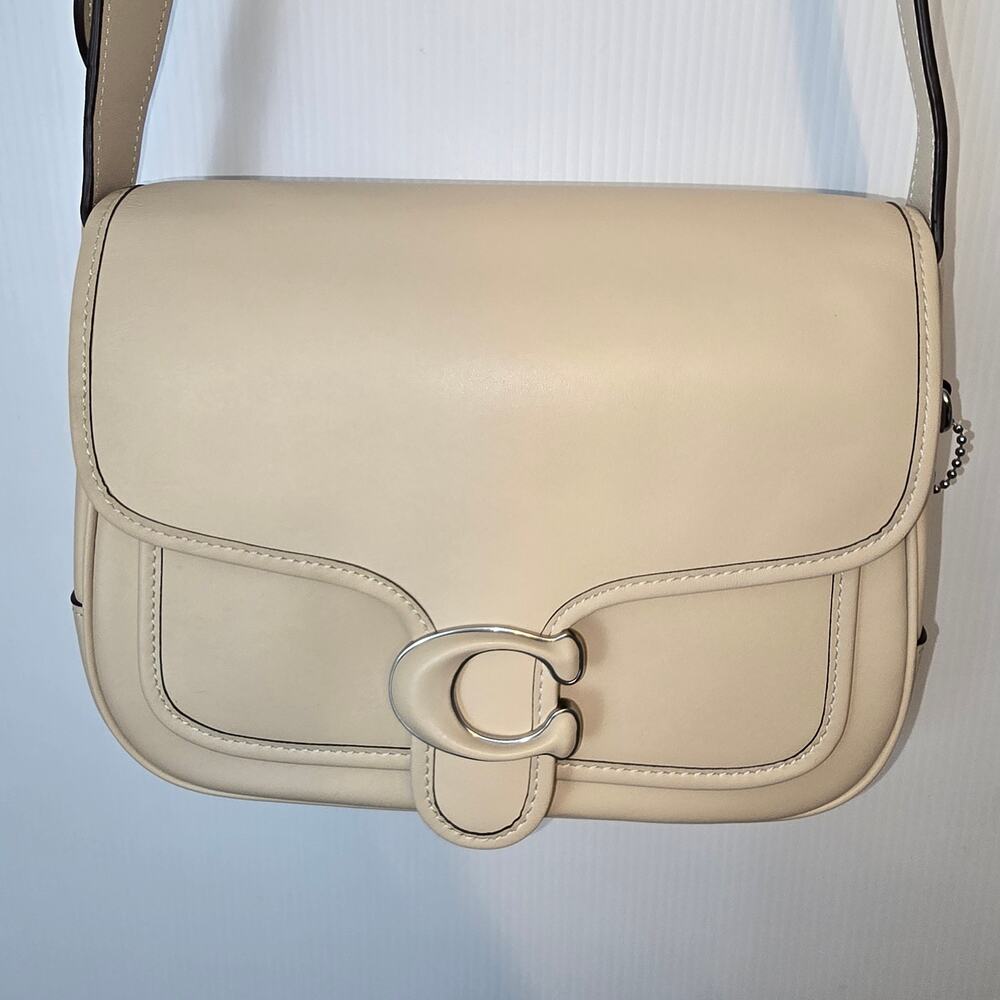 Coach Tabby Messenger Handbag Crossbody Cream Ivory Glovetanned Leather NWOT - Picture 2 of 15